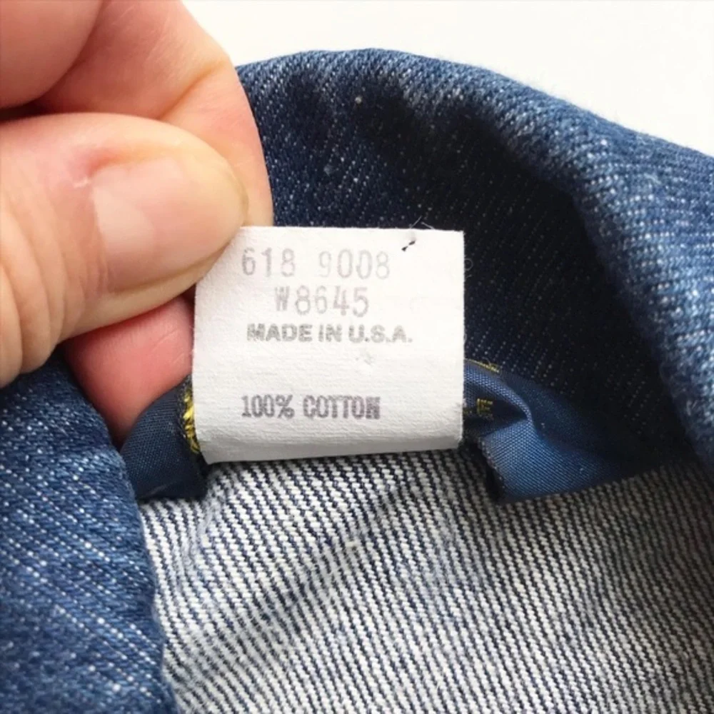 Vintage Oshkosh (made in USA) dark wash denim jacket EUC 3T